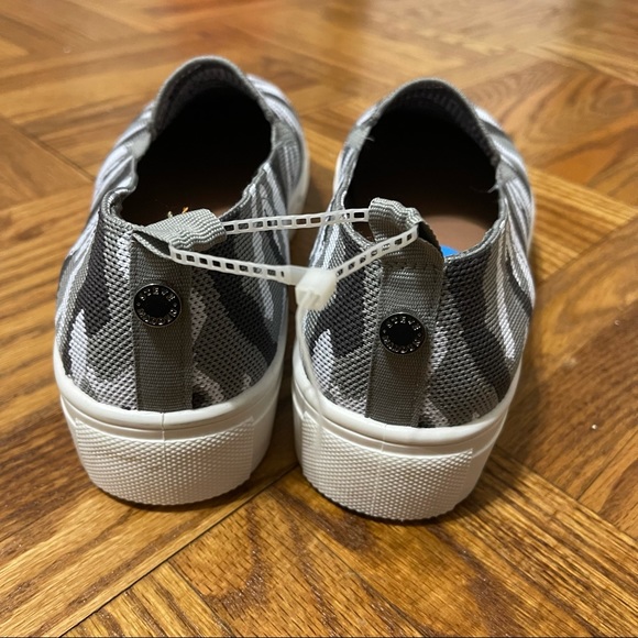 Steve Madden  Slip on sneakers - Picture 4 of 6